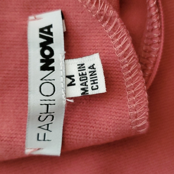 Fashion Nova Mauve Pink Long Sleeve Turtleneck Bodycon Mini Dress SIZE: M - Picture 12 of 13